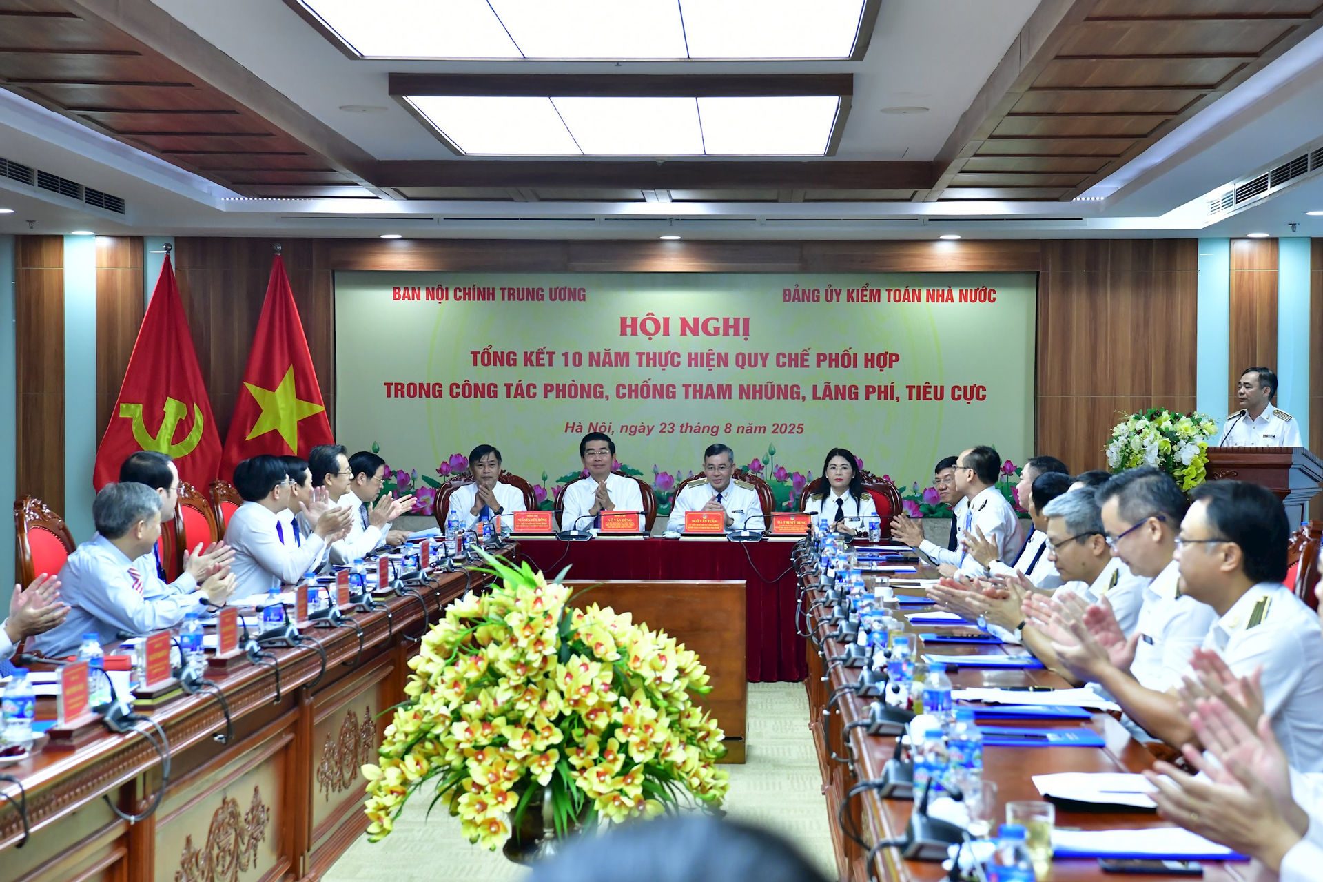 Phối hợp chặt chẽ, hiệu quả trong phòng, chống tham nhũng, lãng phí, tiêu cực- Ảnh 3. Phối hợp chặt chẽ, hiệu quả trong phòng, chống tham nhũng, lãng phí, tiêu cực- Ảnh 3.