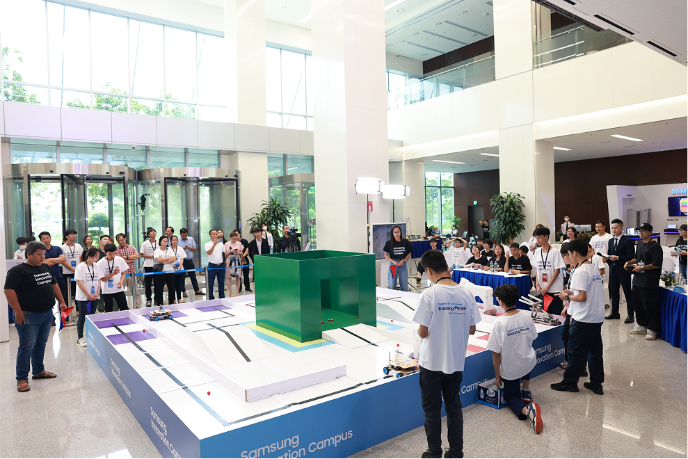 Chủ tịch Samsung Đông Nam Á & Châu Đại Dương khẳng định cam kết nhằm tạo ra AI bền vững và có đạo đức trước thềm BCA 2025- Ảnh 12.