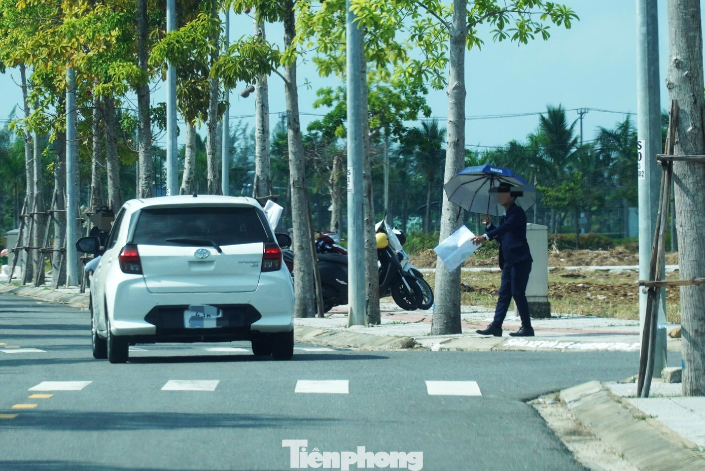 'Cò' nườm nượp, đất Đà Nẵng nhảy giá chóng mặt- Ảnh 3. 'Cò' nườm nượp, đất Đà Nẵng nhảy giá chóng mặt- Ảnh 3.
