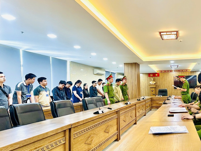 Đường dây rửa tiền 30.000 tỉ đồng: Khởi tố thêm 20 đối tượng- Ảnh 2. Đường dây rửa tiền 30.000 tỉ đồng: Khởi tố thêm 20 đối tượng- Ảnh 2.