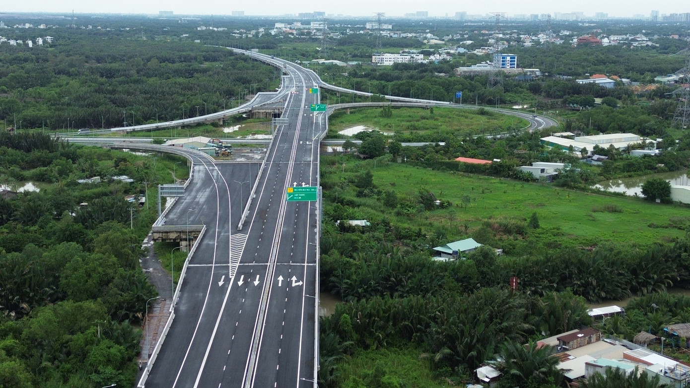 Lộ diện cầu 2.800 tỷ trên cao tốc Bến Lức - Long Thành sắp về đích- Ảnh 10. Lộ diện cầu 2.800 tỷ trên cao tốc Bến Lức - Long Thành sắp về đích- Ảnh 10.