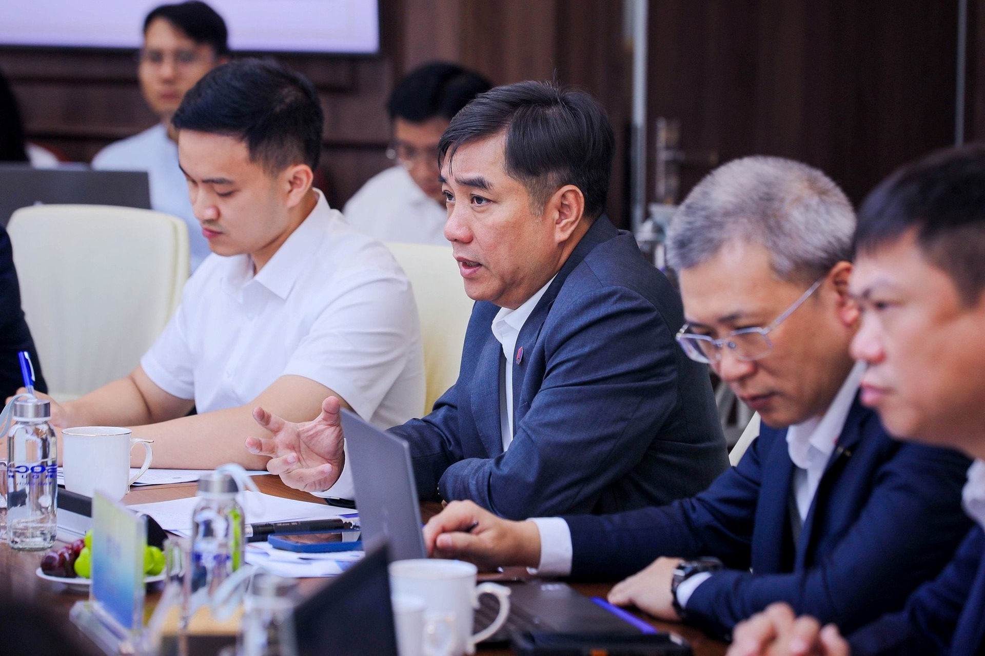 Đèo Cả "đặt hàng" doanh nghiệp hạ tầng Trung Quốc các nội dung quan trọng, nhấn mạnh việc chia sẻ và chuyển giao công nghệ- Ảnh 1. Đèo Cả "đặt hàng" doanh nghiệp hạ tầng Trung Quốc các nội dung quan trọng, nhấn mạnh việc chia sẻ và chuyển giao công nghệ- Ảnh 1.