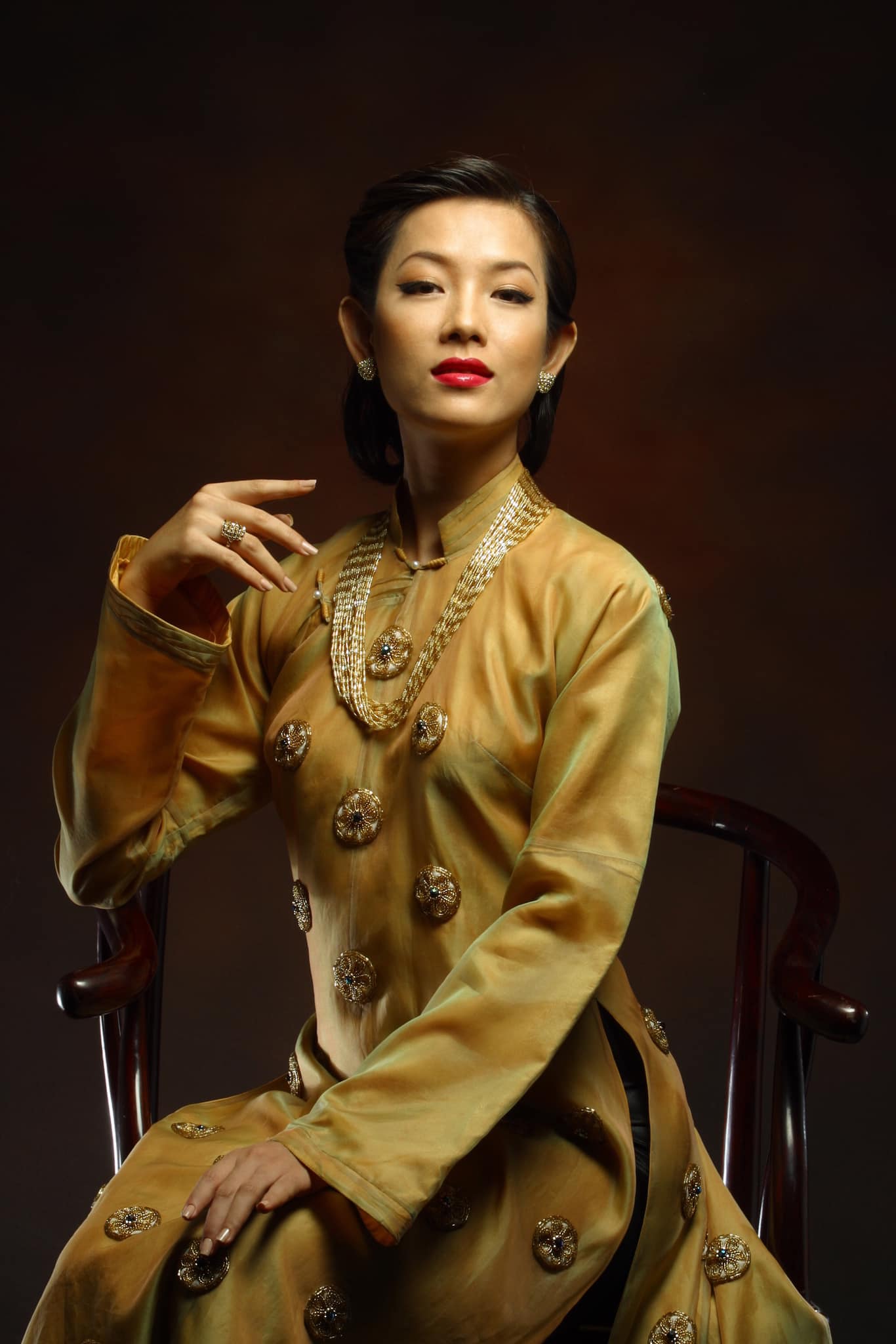 Mỹ nhân bí ẩn nhất Mưa Đỏ: Hoa hậu kín tiếng bậc nhất Vbiz, lên hình 3 phút mà khiến MXH ráo riết truy lùng- Ảnh 5.