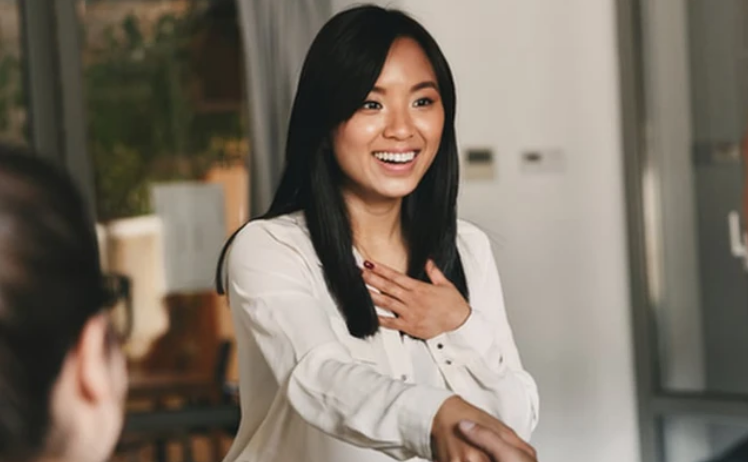 4 câu hỏi người EQ cao luôn tránh, người EQ thấp lại vô tư hỏi khiến ai cũng khó chịu, né xa- Ảnh 1. 4 câu hỏi người EQ cao luôn tránh, người EQ thấp lại vô tư hỏi khiến ai cũng khó chịu, né xa- Ảnh 1.