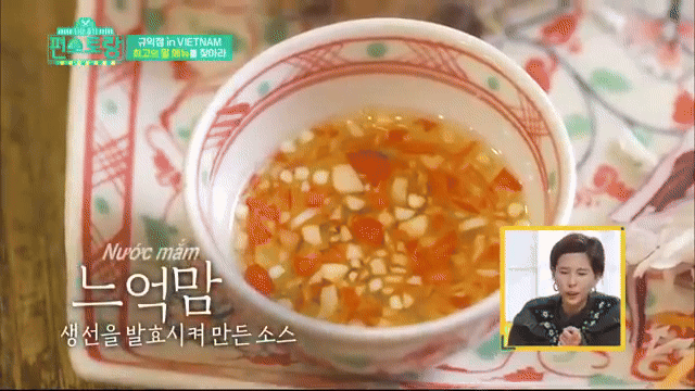 Món bánh đặc sản Việt lên đài Hàn Quốc: Du khách nhận xét "Giờ tôi đã hiểu vì sao nó lại được yêu thích!"- Ảnh 1.