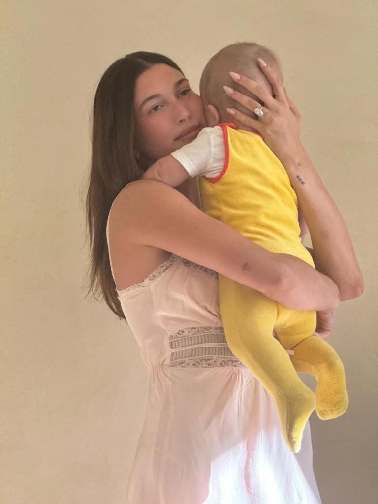 Quý tử nhà Justin Bieber tròn 1 tuổi: Chưa ra đời đã gây bão toàn cầu, tương lai thừa kế cả tỷ đô!- Ảnh 8. Quý tử nhà Justin Bieber tròn 1 tuổi: Chưa ra đời đã gây bão toàn cầu, tương lai thừa kế cả tỷ đô!- Ảnh 8.