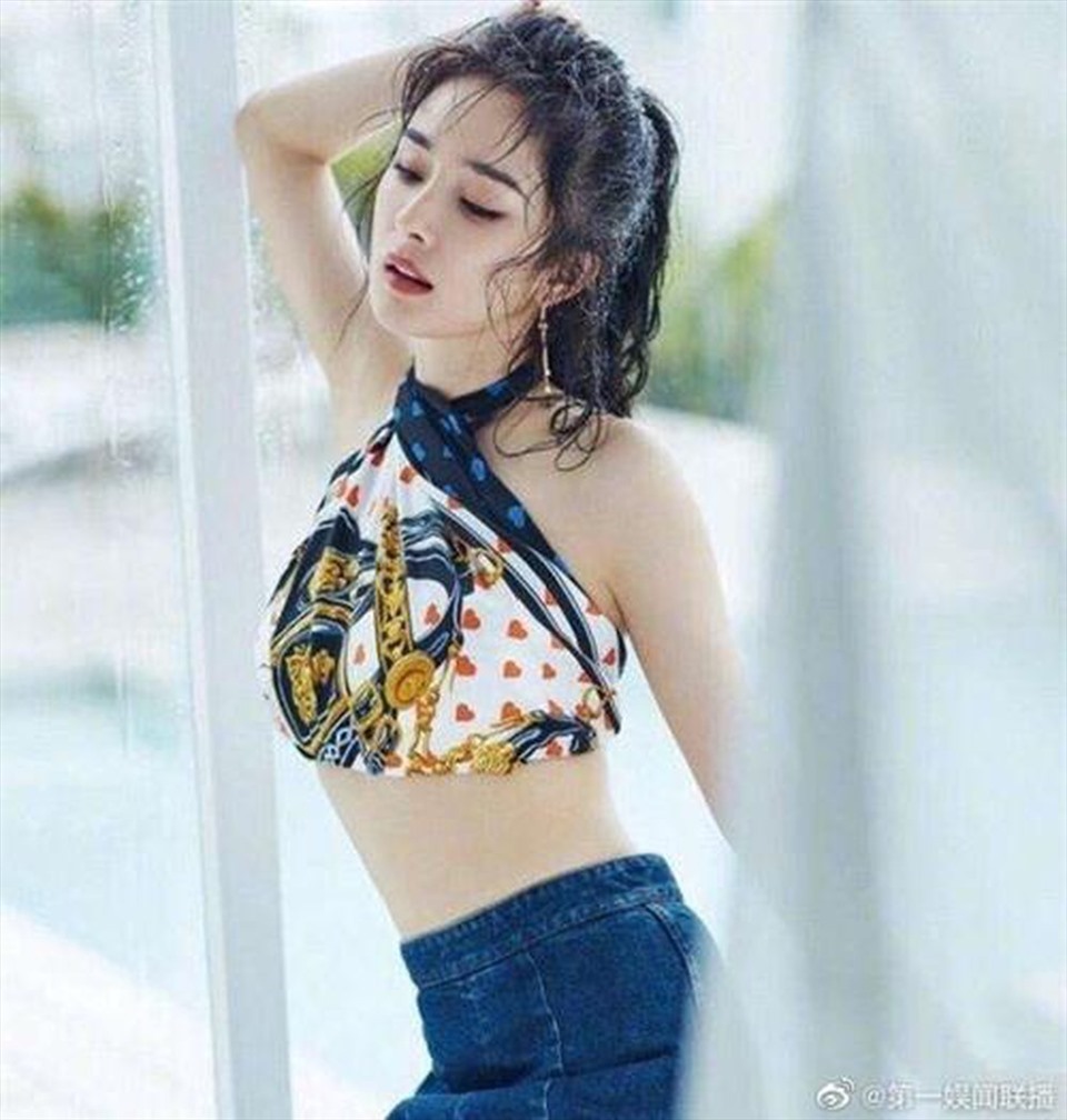 Dương Mịch giữ eo thon, da trắng mịn với nhan sắc 13 năm không đổi nhờ 1 cách ăn giảm cân, ổn định đường huyết- Ảnh 2. Dương Mịch giữ eo thon, da trắng mịn với nhan sắc 13 năm không đổi nhờ 1 cách ăn giảm cân, ổn định đường huyết- Ảnh 2.