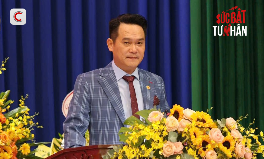 'Việt Nam mỗi năm thu 4,5 tỷ USD từ xuất khẩu gạo nhưng tiêu tốn 12 tỷ USD nhập khẩu thức ăn chăn nuôi'- Ảnh 1. 'Việt Nam mỗi năm thu 4,5 tỷ USD từ xuất khẩu gạo nhưng tiêu tốn 12 tỷ USD nhập khẩu thức ăn chăn nuôi'- Ảnh 1.