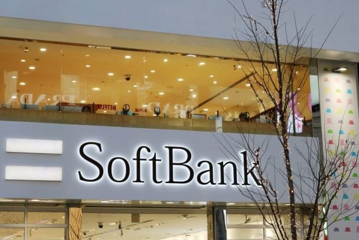 SoftBank sắp biến thành một công ty AI, 10 năm tới sẽ bá chủ siêu trí tuệ nhân tạo- Ảnh 1. SoftBank sắp biến thành một công ty AI, 10 năm tới sẽ bá chủ siêu trí tuệ nhân tạo- Ảnh 1.