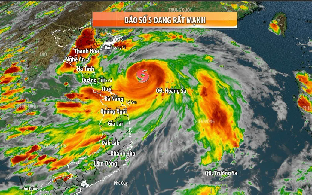 Bão số 5 giật cấp 17, đang tiến thẳng vào nước ta: Khi nào đổ bộ đất liền, những tỉnh nào sẽ trực tiếp "gánh bão"?- Ảnh 1.