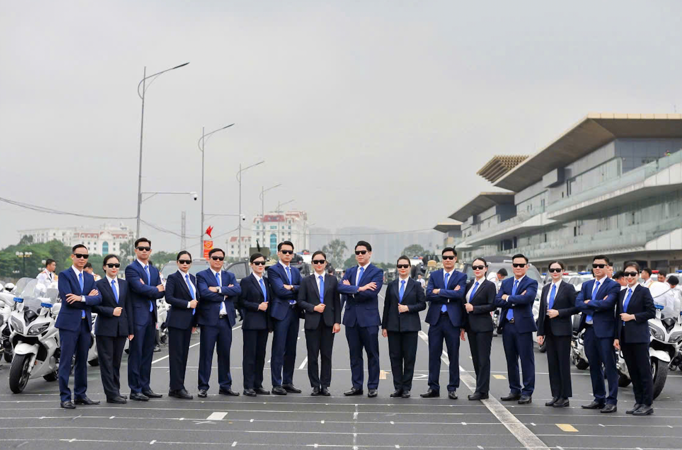 Đội hình nữ 'đặc vụ' tham gia bảo vệ an ninh, an toàn tuyệt đối Đại lễ 2/9- Ảnh 2. Đội hình nữ 'đặc vụ' tham gia bảo vệ an ninh, an toàn tuyệt đối Đại lễ 2/9- Ảnh 2.