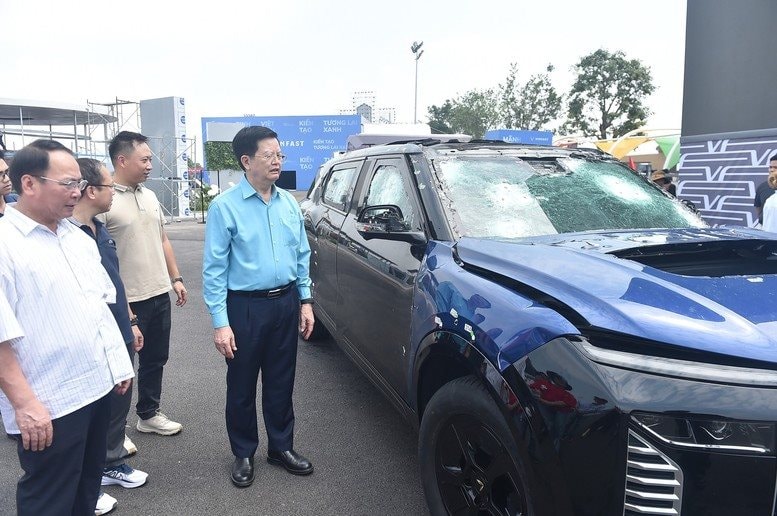 Chỉ 2 ngày nữa, Việt Nam chứng kiến một sự kiện chưa có tiền lệ, hơn 100 DN tham gia, có cả xe chống đạn- Ảnh 1.