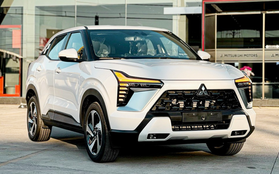 Cứ đà này, Mitsubishi Xpander dễ thành xe xăng bán chạy nhất Việt Nam năm nay: Doanh số đều, khuyến mãi liên tục với giá trị lớn- Ảnh 4.