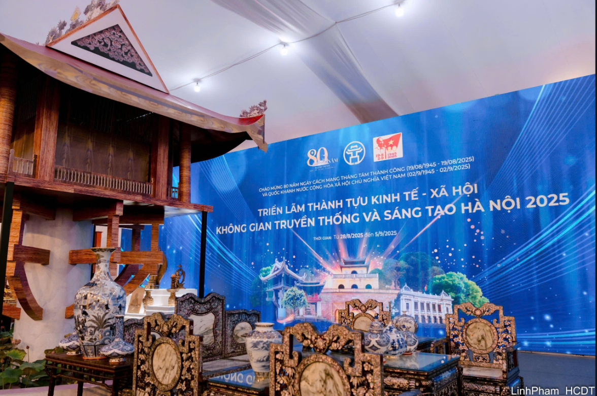 Khám phá dấu ấn tinh hoa tại triển lãm Không gian Truyền thống và Sáng tạo Hà Nội 2025- Ảnh 4.