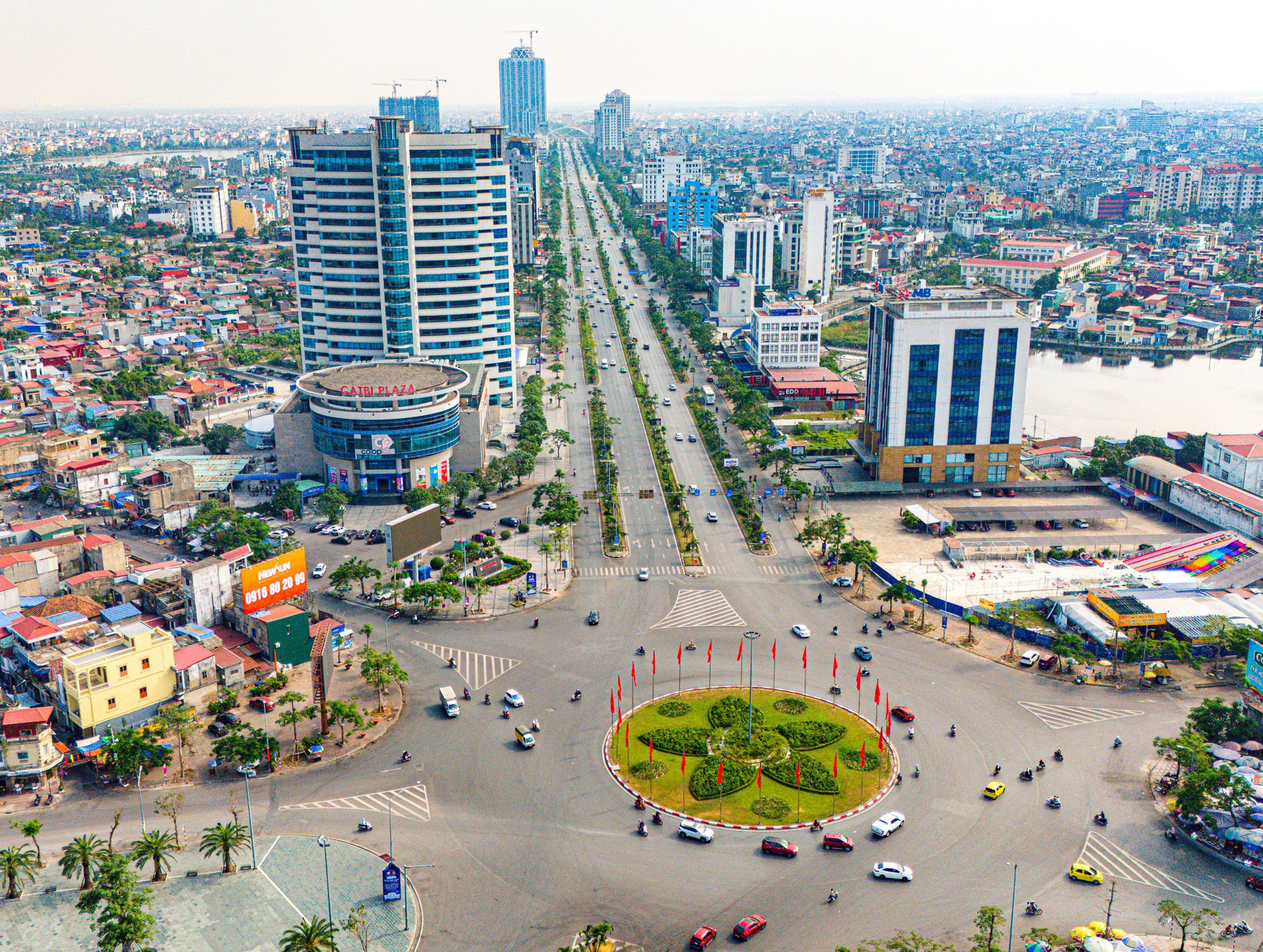 Sau sáp nhập, đâu sẽ trở thành “điểm nóng” mới của thị trường bất động sản?- Ảnh 1. Sau sáp nhập, đâu sẽ trở thành “điểm nóng” mới của thị trường bất động sản?- Ảnh 1.