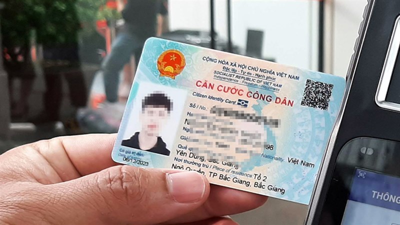 9 hành vi bị nghiêm cấm đối với thẻ CCCD, phạt đến 6 triệu đồng nếu vi phạm mà ai cũng cần biết- Ảnh 1.