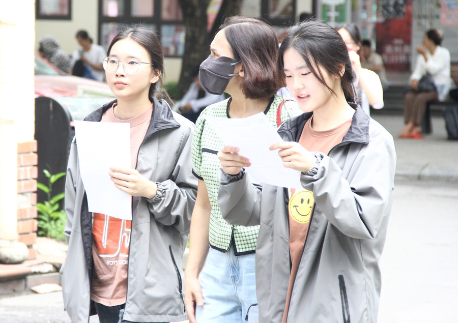 Vì sao điểm chuẩn sư phạm ở mức kỷ lục?- Ảnh 1.