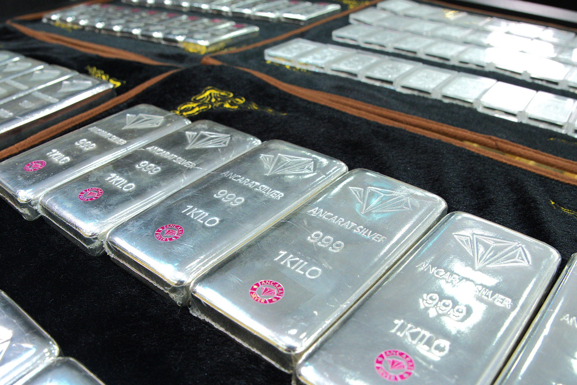 Giá bạc quay đầu giảm nhẹ- Ảnh 1.