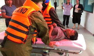 Hà Nội mưa cả đêm, khắp nơi ngập sâu, giao thông tắc cứng- Ảnh 18.