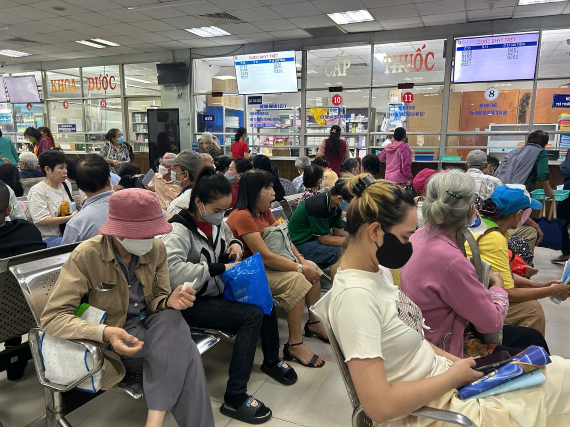 Các trường hợp được tính tham gia BHYT 5 năm liên tục, được chi trả 100%- Ảnh 1.