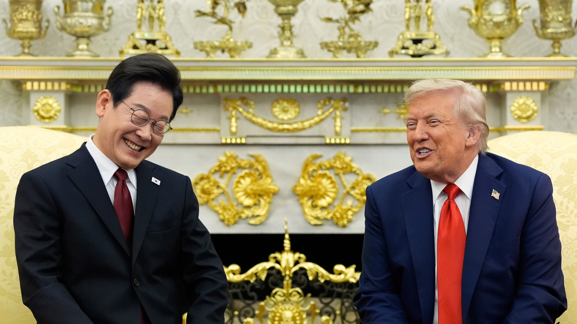 Tổng thống Donald Trump nói muốn gặp ông Kim Jong-un khi tiếp tổng thống Hàn Quốc- Ảnh 1.