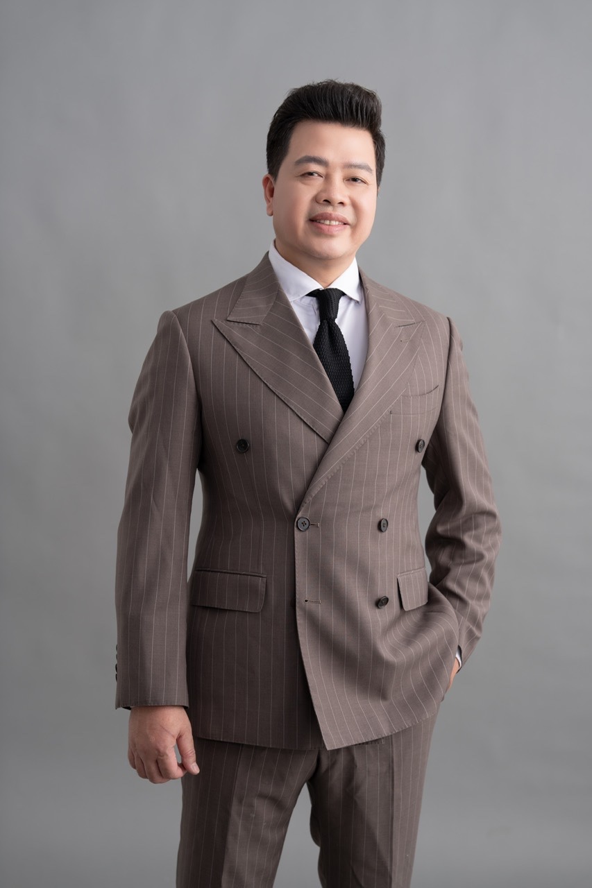 NSƯT Đăng Dương: 30 năm và hành trình kiên trì phụng sự, lan tỏa tình yêu nước qua âm nhạc- Ảnh 1.