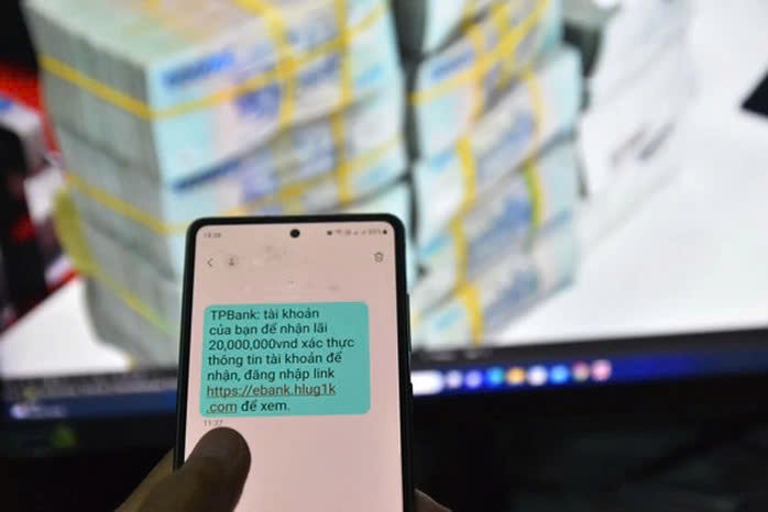 Xuất hiện chiêu lừa đổi điểm thưởng- Ảnh 1.