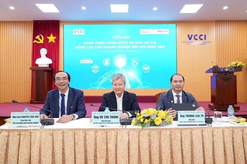 Thương hiệu gần 50 năm vẫn đi tìm sự bảo vệ: Lời cảnh tỉnh từ Nhựa Bình Minh- Ảnh 1. Thương hiệu gần 50 năm vẫn đi tìm sự bảo vệ: Lời cảnh tỉnh từ Nhựa Bình Minh- Ảnh 1.