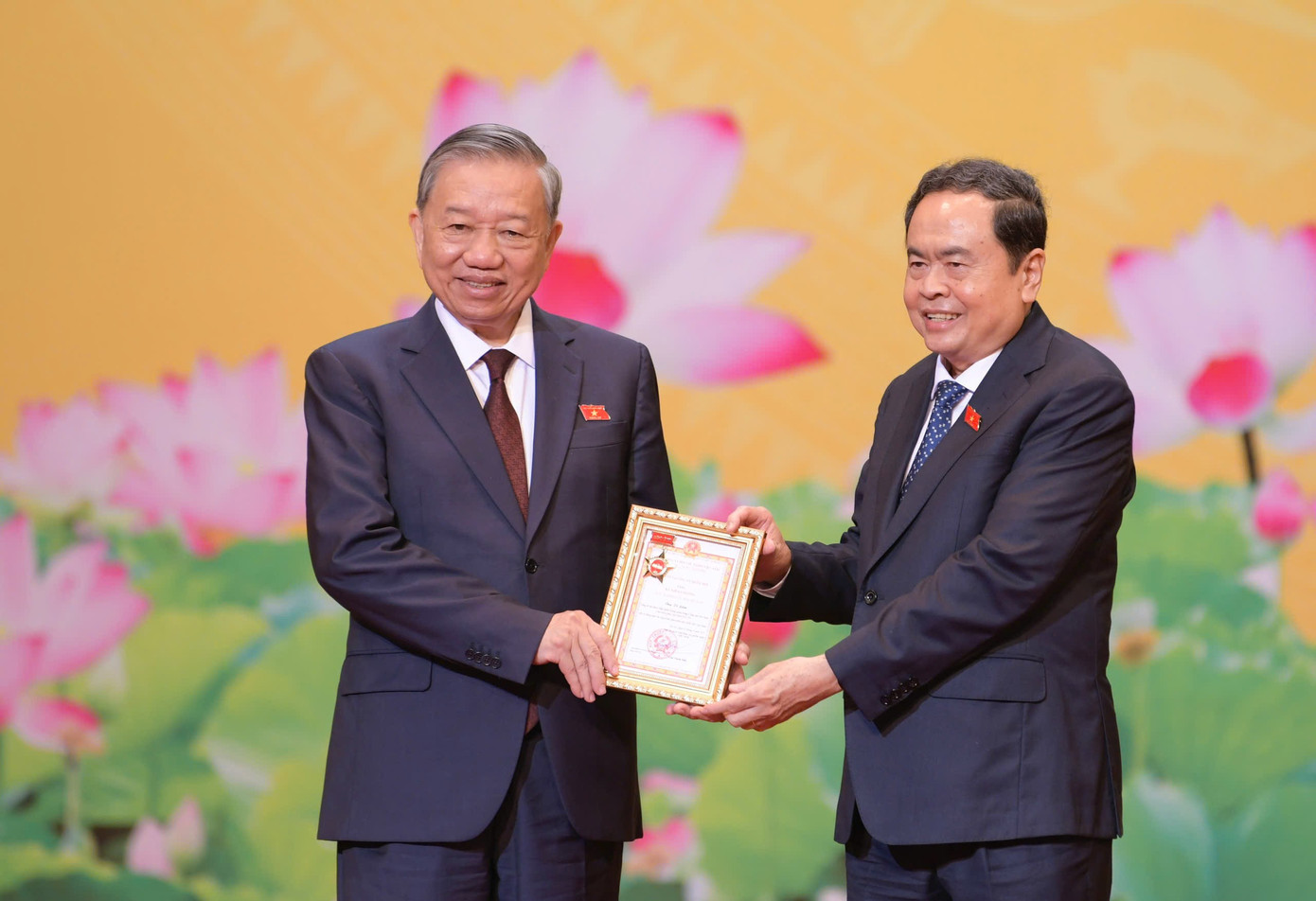 Tổng Bí thư: Quốc hội phải dám mở đường, sửa đường, quyết định những vấn đề khó- Ảnh 2. Tổng Bí thư: Quốc hội phải dám mở đường, sửa đường, quyết định những vấn đề khó- Ảnh 2.