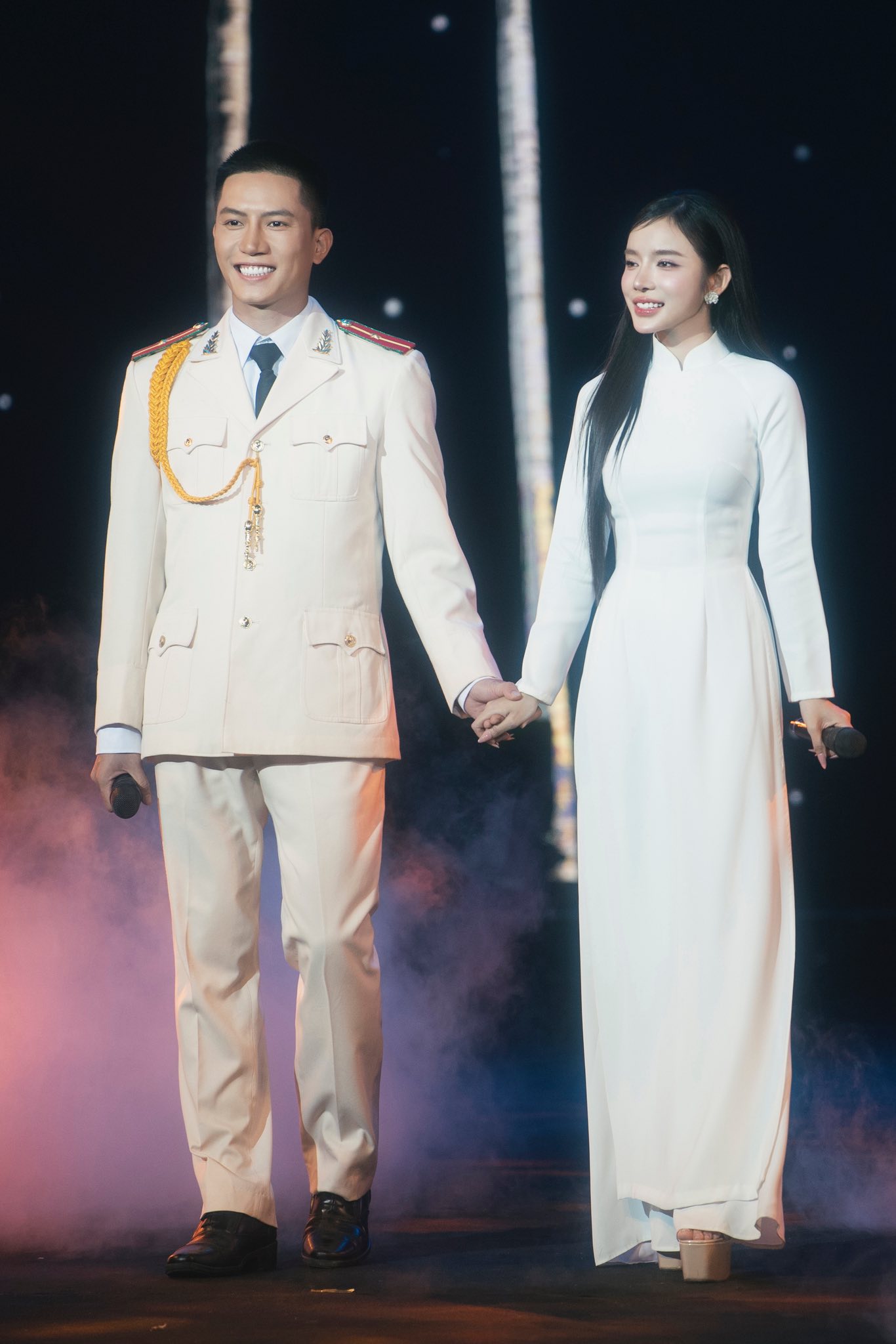 Tiết lộ cát-xê của nam ca sĩ đắt show nhất Đại lễ 2/9, concert quốc gia từ Nam ra Bắc không sót show nào- Ảnh 3.