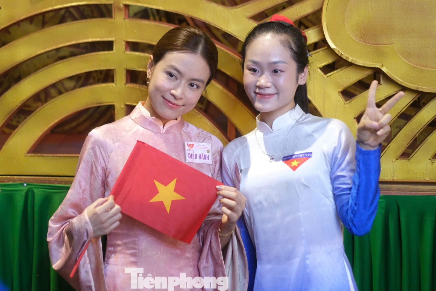 Đen Vâu, Hoàng Thùy Linh và xạ thủ Hoàng Xuân Vinh diễu hành ở Quảng trường Ba Đình- Ảnh 7. Đen Vâu, Hoàng Thùy Linh và xạ thủ Hoàng Xuân Vinh diễu hành ở Quảng trường Ba Đình- Ảnh 7.