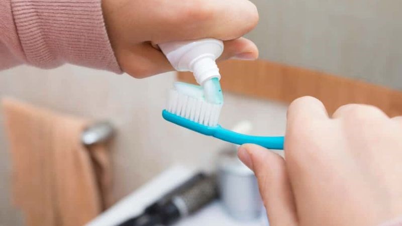 Nên đánh răng trước hay sau bữa sáng? Nha sĩ có câu trả lời khiến nhiều người phải thay đổi thói quen lâu nay- Ảnh 3. Nên đánh răng trước hay sau bữa sáng? Nha sĩ có câu trả lời khiến nhiều người phải thay đổi thói quen lâu nay- Ảnh 3.