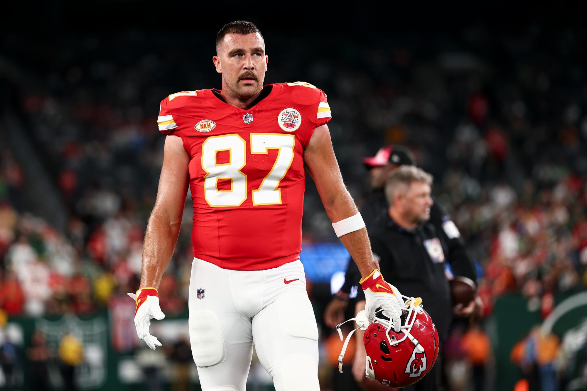 Ảnh: Toàn bộ dòng thời gian hẹn hò lãng mạn của Taylor Swift và Travis Kelce trước màn đính hôn bùng nổ cõi mạng- Ảnh 10. Ảnh: Toàn bộ dòng thời gian hẹn hò lãng mạn của Taylor Swift và Travis Kelce trước màn đính hôn bùng nổ cõi mạng- Ảnh 10.