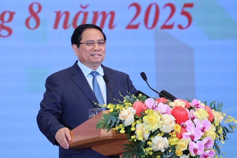 Agribank nhận Bằng khen của Thủ tướng Chính phủ trong chương trình “Cả nước chung tay xóa nhà tạm, nhà dột nát”- Ảnh 1. Agribank nhận Bằng khen của Thủ tướng Chính phủ trong chương trình “Cả nước chung tay xóa nhà tạm, nhà dột nát”- Ảnh 1.