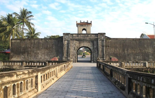 Một Di tích Quốc gia đặc biệt dừng đón khách: Vẫn có trường hợp được vào, điểm đến lịch sử với nhiều câu chuyện đằng sau- Ảnh 4. Một Di tích Quốc gia đặc biệt dừng đón khách: Vẫn có trường hợp được vào, điểm đến lịch sử với nhiều câu chuyện đằng sau- Ảnh 4.
