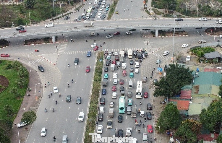 Khởi công hầm chui nút giao Cổ Linh hơn 750 tỷ đồng vào tháng 9/2025- Ảnh 1. Khởi công hầm chui nút giao Cổ Linh hơn 750 tỷ đồng vào tháng 9/2025- Ảnh 1.