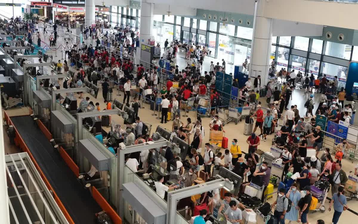 Hãng bay tăng chuyến, giá vé máy bay dịp Quốc khánh hạ nhiệt Hãng bay tăng chuyến, giá vé máy bay dịp Quốc khánh hạ nhiệt