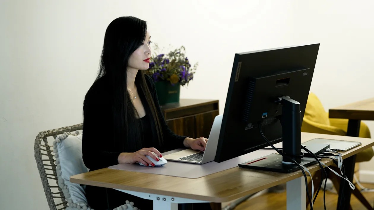 U40 liều nhảy việc sang lĩnh vực AI, thu nhập tăng gấp 3 sau 3 năm, kiếm hơn 26,3 tỷ đồng/năm, sẵn sàng nghỉ hưu sớm- Ảnh 1. U40 liều nhảy việc sang lĩnh vực AI, thu nhập tăng gấp 3 sau 3 năm, kiếm hơn 26,3 tỷ đồng/năm, sẵn sàng nghỉ hưu sớm- Ảnh 1.