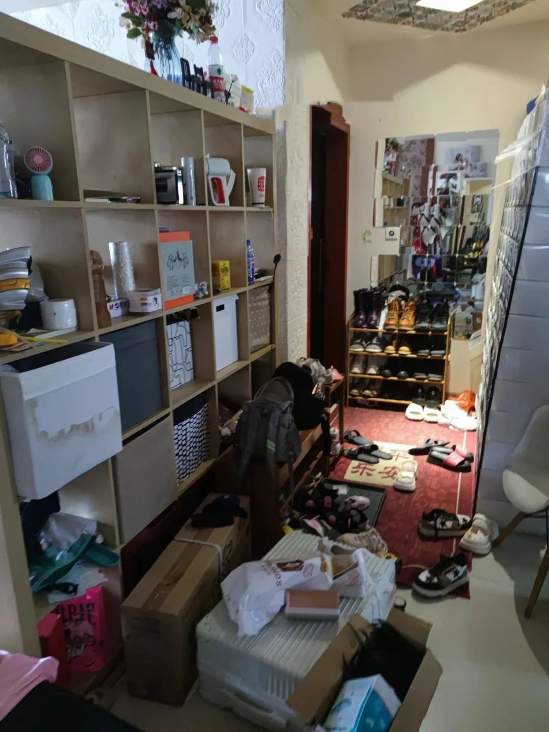 Ông bà dặn: Cửa nhà chật hẹp thì phúc lộc kẹt ngoài, 3 đời con cháu khó ngóc đầu- Ảnh 1.