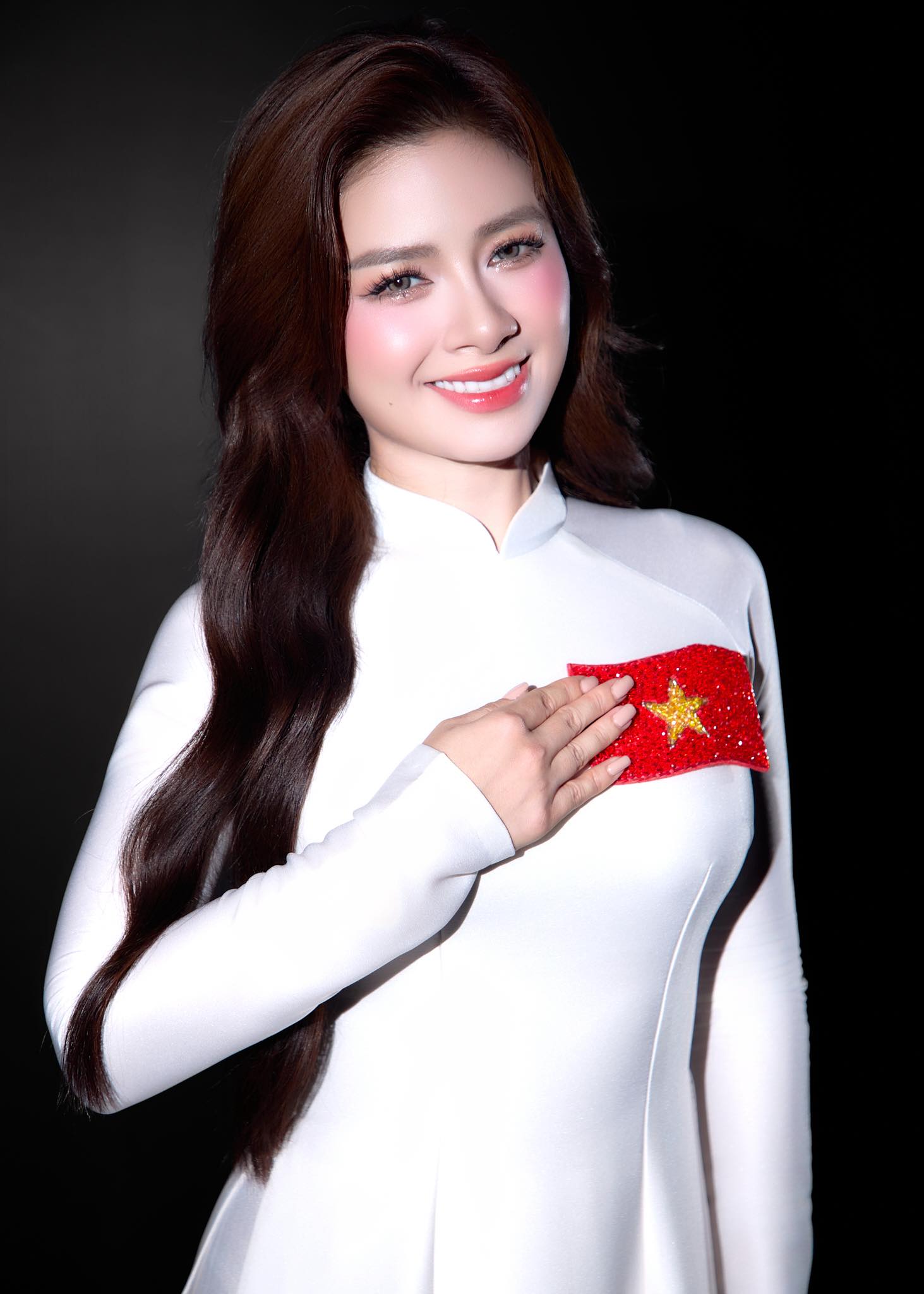 Bài hát xứng đáng nổi tiếng hơn: 2 lần gây bão concert quốc gia, Chị Đẹp cứ lên sân khấu là bùng nổ visual- Ảnh 6. Bài hát xứng đáng nổi tiếng hơn: 2 lần gây bão concert quốc gia, Chị Đẹp cứ lên sân khấu là bùng nổ visual- Ảnh 6.