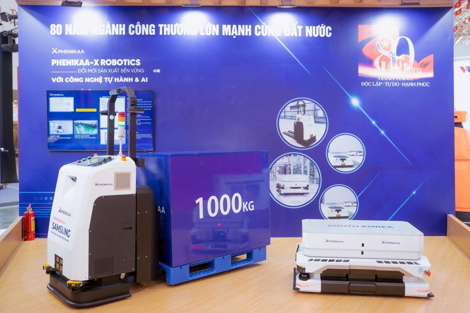 Lá cờ Tổ quốc bằng đá nhân tạo nhân tạo lớn nhất Việt Nam trưng bày ở Hội chợ Triển lãm Quốc gia: DN nào đứng sau?- Ảnh 3. Lá cờ Tổ quốc bằng đá nhân tạo nhân tạo lớn nhất Việt Nam trưng bày ở Hội chợ Triển lãm Quốc gia: DN nào đứng sau?- Ảnh 3.