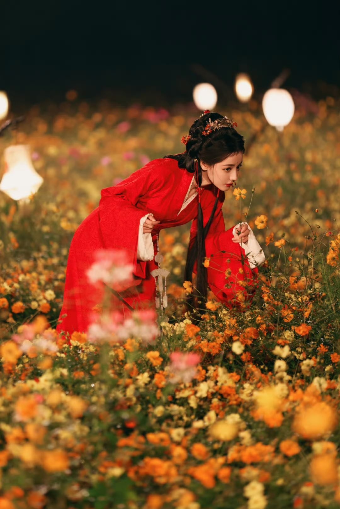 Nhìn mỹ nhân này là phải thốt lên "mặt còn giang sơn còn": Visual độc nhất tỷ người có một, ngắm 12 năm chưa chán- Ảnh 10.