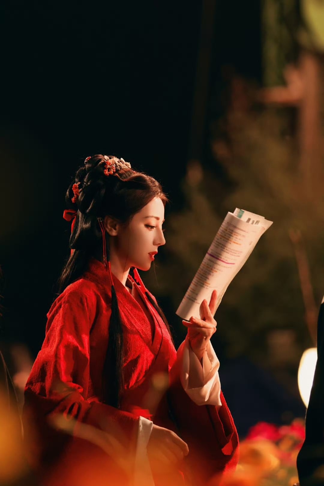 Nhìn mỹ nhân này là phải thốt lên "mặt còn giang sơn còn": Visual độc nhất tỷ người có một, ngắm 12 năm chưa chán- Ảnh 9.