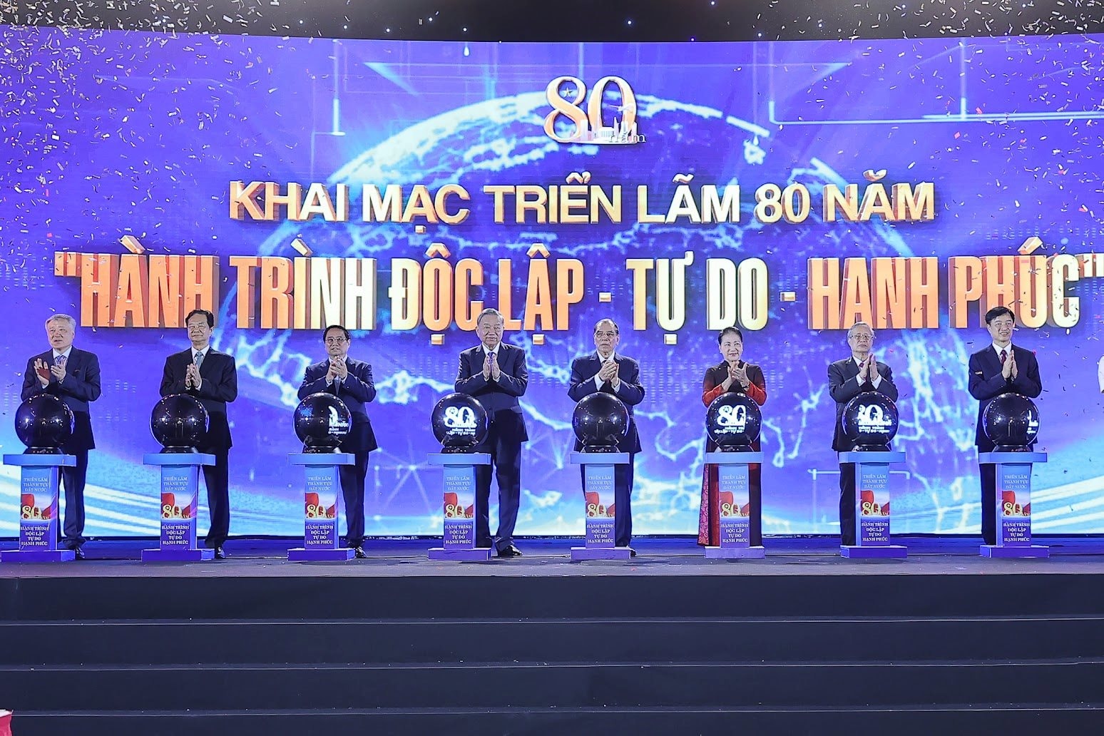Tại công trình Việt Nam thiết lập kỷ lục thế giới, VinFast, Thaco, Hòa Phát… mang gì tới trưng bày?- Ảnh 9. Tại công trình Việt Nam thiết lập kỷ lục thế giới, VinFast, Thaco, Hòa Phát… mang gì tới trưng bày?- Ảnh 9.