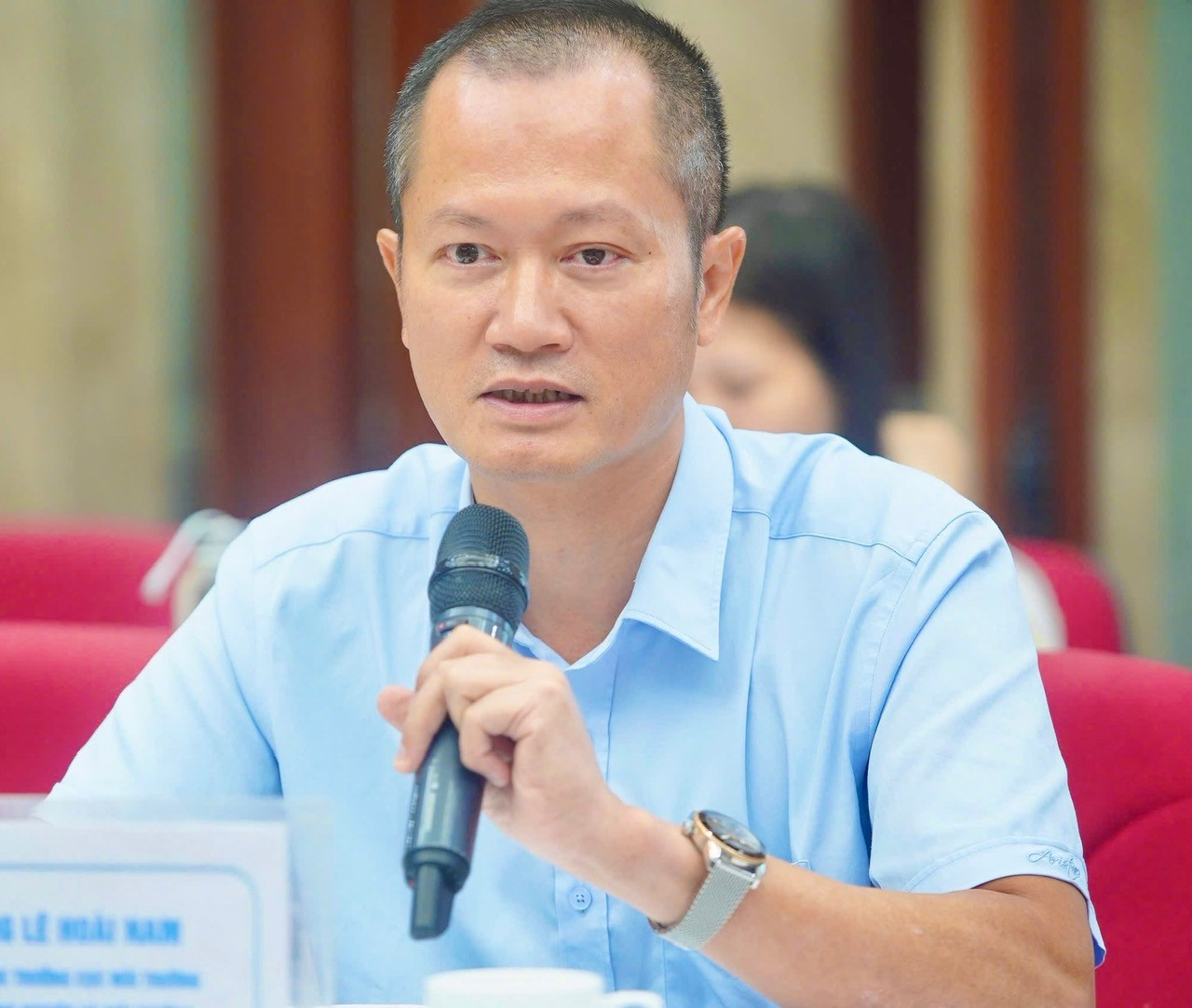 Siết thuế, tiến tới cấm nhựa dùng một lần để thúc đẩy sản phẩm xanh- Ảnh 1. Siết thuế, tiến tới cấm nhựa dùng một lần để thúc đẩy sản phẩm xanh- Ảnh 1.
