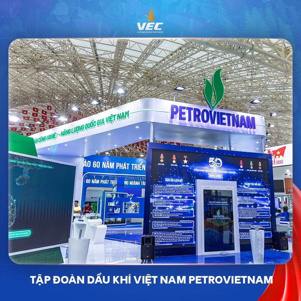 Tại công trình Việt Nam thiết lập kỷ lục thế giới, VinFast, Thaco, Hòa Phát… mang gì tới trưng bày?- Ảnh 7. Tại công trình Việt Nam thiết lập kỷ lục thế giới, VinFast, Thaco, Hòa Phát… mang gì tới trưng bày?- Ảnh 7.