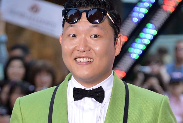 "Ông hoàng Gangnam Style" PSY bị bắt- Ảnh 1. "Ông hoàng Gangnam Style" PSY bị bắt- Ảnh 1.