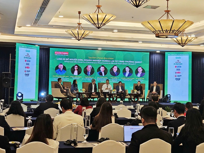 Grab Việt Nam đề xuất xây dựng hệ thống trạm sạc xe điện công cộng- Ảnh 1. Grab Việt Nam đề xuất xây dựng hệ thống trạm sạc xe điện công cộng- Ảnh 1.
