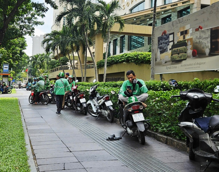 Grab Việt Nam đề xuất xây dựng hệ thống trạm sạc xe điện công cộng- Ảnh 2. Grab Việt Nam đề xuất xây dựng hệ thống trạm sạc xe điện công cộng- Ảnh 2.