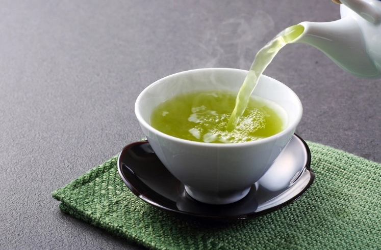 Tống Mỹ Linh sống đến 106 tuổi dù bị ung thư, cuối đời răng vẫn chắc, da vẫn hồng hào nhờ uống 2 loại nước, ăn nhiều 1 loại rau trường thọ- Ảnh 1. Tống Mỹ Linh sống đến 106 tuổi dù bị ung thư, cuối đời răng vẫn chắc, da vẫn hồng hào nhờ uống 2 loại nước, ăn nhiều 1 loại rau trường thọ- Ảnh 1.